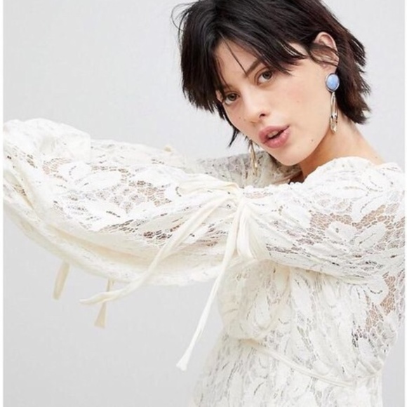 FREE PEOPLE Lace Dress- NEW W/TAGS - xs/s/m - Picture 2 of 7